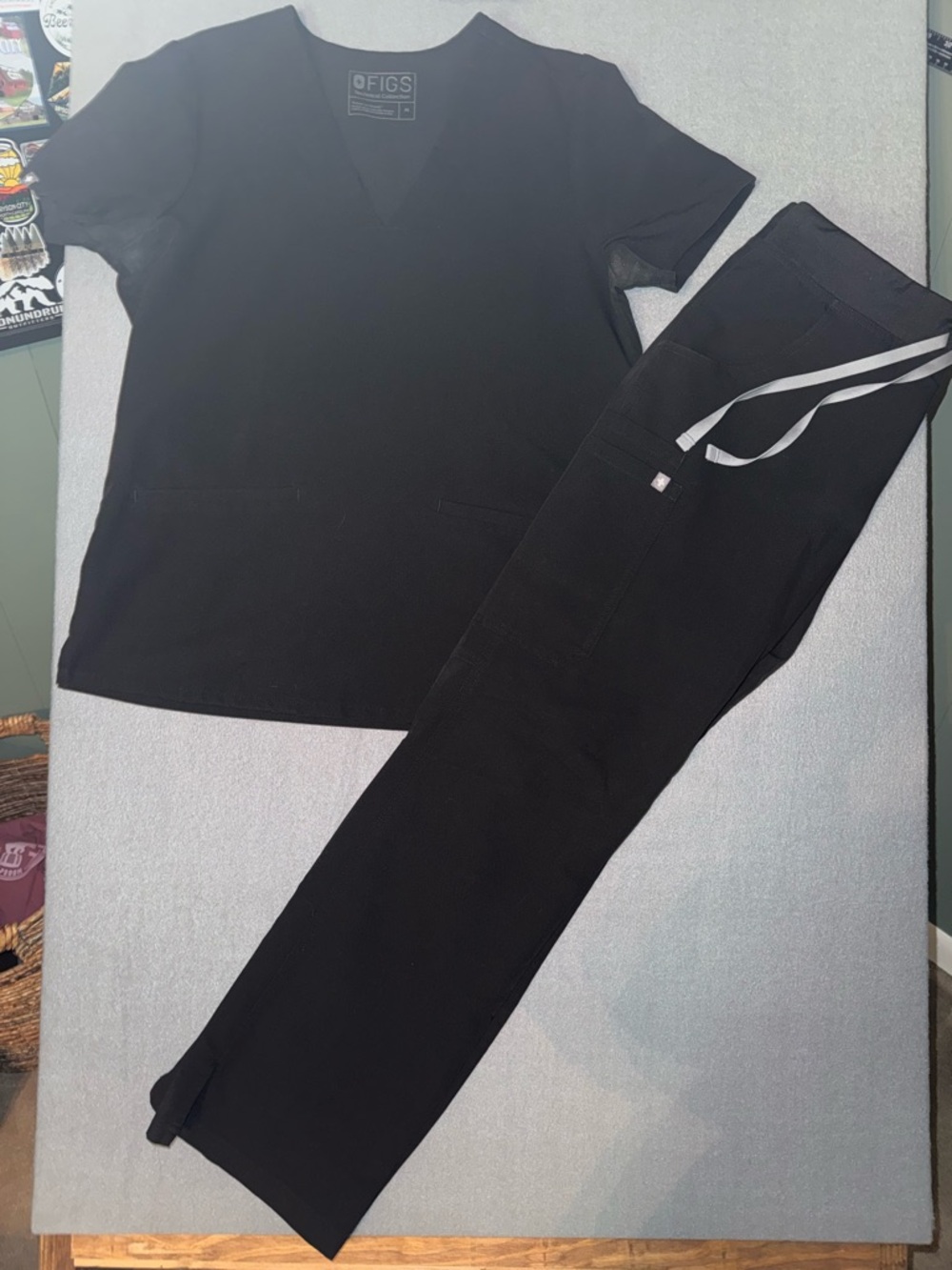 Figs Black V-Neck Scrub Top and Drawstring Jogger Pants
